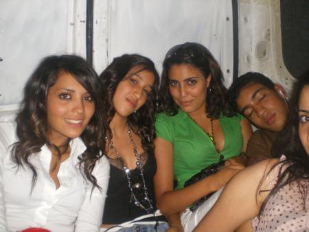        ....ζhέ  pσ  ќώα đįŕε